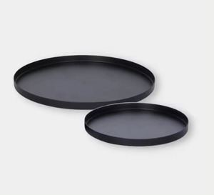 Plateau de service moderne en fer noir de qualité supérieure, durable, multifonctionnel, fait main, avec base en bois, design élégant, pour la maison et les hôtels - Product Image 3