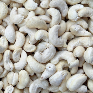 Hot Sale Cashew <b>Nut</b> Wholesale Ww180 Best Quality Cashew <b>Nut</b> <b>Kernel</b> Private Label Packaging Available - Product Image 1