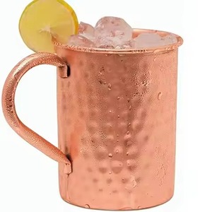 Verres à boire en cuivre faits à la main au design classique - Product Image 3