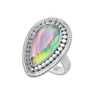 แหวนเงินแท้ 925 ปรับขนาดได้ ประดับด้วยหินโอปอลสีเข้มออโรร่าแบบเจียระไนหลายเหลี่ยม ตัวเรือนแบบเบเซลเซ็ตติ้ง แหวนงานแฮนด์เมดสำหรับงานแต่งงาน - Product Image 3