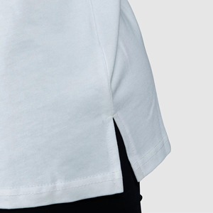 T-shirts décontractés d'été pour femmes de haute qualité, doux, amples, à col en V, effet délavé, en coton personnalisé, écologiques, respirants et à séchage rapide - Product Image 6