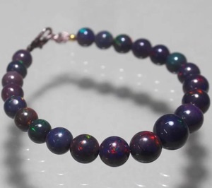 Perles rondes d'opale noire naturelle 6-9 mm, pierres polies en provenance du Rajasthan HASNAIN GEMS pour la fabrication de bracelets - Product Image 6