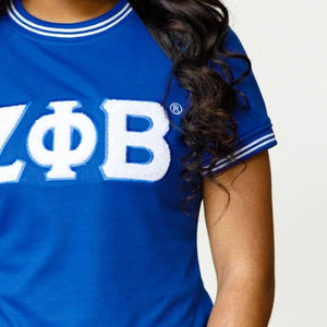 Camiseta de chenilla con ribete a rayas Zeta Phi Beta, azul y blanca, ropa universitaria de hermandad, algodón, vida griega, moda bordada para mujer - Product Image 5