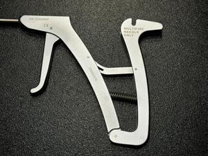 Pasador de Suturas Manual Premium de Acero Inoxidable de 190 mm, FastPass Scorpion, Certificado CE, Herramienta de Reparación Artroscópica para Manguito Rotador y Labrum - Product Image 2