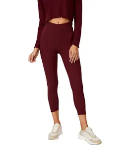 Short leggings for women capri legging for gym and fitness workout custom made high quality legging for women on wholesale price