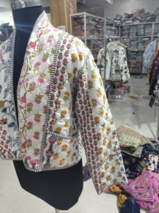 Abrigo Largo Estampado Floral para Mujer, Cuello en V, Frente Abierto, Estilo Bohemio, Prenda Exterior Informal, Manga Larga, Tela de Poliéster, REGALO PARA ELLA - Product Image 3