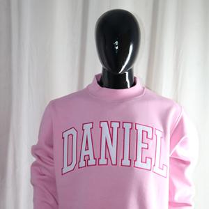 Sweat-shirt à col montant DANIEL PINK 100% BLANC avec broderie appliquée, col large, URBAN PRODUCTIONS - Product Image 2