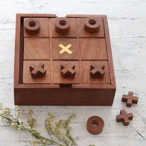 Jeu de société familial interactif en bois Tic Tac Toe pour les activités du week-end, les fêtes et les jeux d'intérieur - Product Image 4