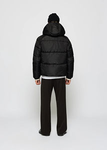 Veste d'hiver pour homme avec capuche réglable, veste matelassée noire, manteau chaud, logo personnalisé OEM - Product Image 4