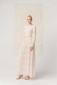 Vestido Casual Elegante para Mujer al por Mayor, ASTORIA LACE GOWN, Manga Larga, Corte Entallado, ODM, Marca Privada, Vestidos de Mujer para Primavera/Verano - Product Image 2
