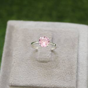 Bague en saphir rose de laboratoire taille ronde, en argent sterling 925, faite à la main, bijou élégant, cadeau pour femme, bague de naissance tendance - Product Image 3