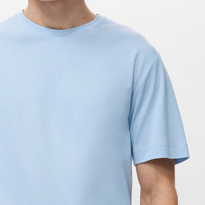 เสื้อยืดผู้ชายดีไซน์เรียบง่ายคุณภาพสูง / เสื้อยืดลำลองเนื้อผ้านุ่ม เสื้อยืดพรีเมียมคุณภาพดี ทรงทันสมัย พิมพ์ลายกราฟิก ผ้าฝ้าย - Product Image 4