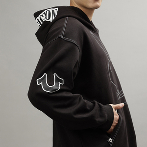 Sweat-shirt à capuche surdimensionné noir personnalisé pour homme avec surpiqûres contrastées et poche kangourou, style streetwear - Product Image 6