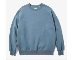 เสื้อสเวตเชิ้ตคอกลมทรงโอเวอร์ไซส์ ยูนิเซ็กส์ ผ้าฝ้ายฟลีซเนื้อนุ่ม สวมใส่สบาย ทรงหลวม สไตล์สตรีทแฟชั่น - Product Image 4