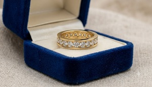 Anillo de Eternidad Personalizado con Diamantes Cultivados en Laboratorio de 4 MM, Corte Redondo, Oro Amarillo de 14K, Unisex, Anillo de Compromiso y Boda de Lujo - Product Image 3
