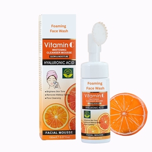 Nettoyant Visage en Gel à la Vitamine C Formule Personnalisée Marque Blanche Éclaircissant Instantané Nettoyant Facial OEM Tous Types de Peau - Product Image 2