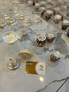 Verres à vin en coquillages naturels 100% séchés au soleil, faits à la main, verres à martini en coquille, pour cocktails, fêtes, mariages à la plage, cadeaux pour demoiselles d'honneur - Product Image 4