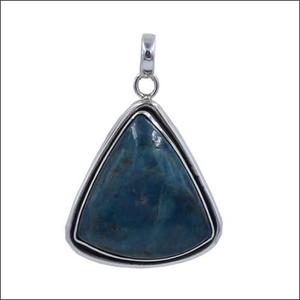 Precioso colgante de piedras preciosas triangulares de plata 925, colgantes y dijes de moda de apatita peruana - Product Image 1