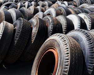 Premium Quality Used Tires Wholesale Used Truck and Vehicle Tires 9.00r20 Car Used 8.25 20 Truck Tires Available Now In <b>Stock</b> - Product Image 4