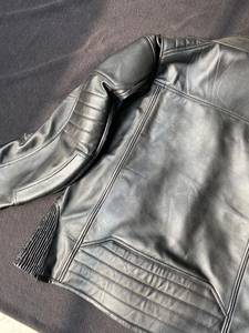 Chaqueta de Motociclista de Cuero para Hombre Champ King con Cuello Alto y Cierre de Cremallera - Product Image 3