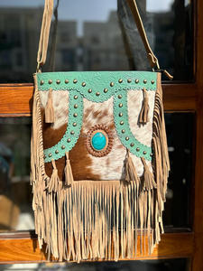 Sac à bandoulière unique en cuir de vachette à poils, style western, avec motif en relief, style vintage, sac latéral pour femme - Product Image 2