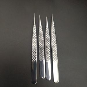 Pinzas Profesionales Duraderas de Acero Inoxidable Antiácido para Pestañas, para Uso Prolongado - Product Image 1