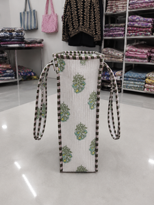 Sac à dos matelassé artisanal en toile de coton écologique vert et blanc imprimé, style bohème vintage, pour femme, été/hiver, avec fermeture éclair, léger et tendance - Product Image 2