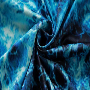 Camisa de Pesca con Capucha para Hombre, Manga Larga, Estampado Tie-Dye Azul, Protección UPF 50 Anti-UV, Material Poliéster - Product Image 4