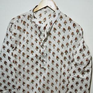 Kurta Corta de Manga Larga Color Naranja 100% Algodón, Cómoda y de Lujo para Hombre |   Kurta de Edición Especial Festiva con Estampado Floral Hecho a Mano - Product Image 4