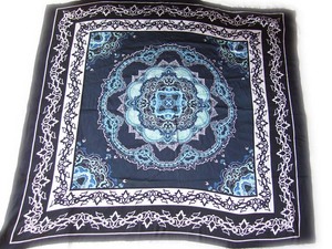 Pañuelo de Seda de Lujo para Mujer, Marca Elegante, 90x90 cm, Estampado Floral, Accesorios para el Cabello, Venta al Por Mayor 2022 - Product Image 5