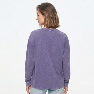T-shirt oversize délavé pour femme, à manches longues, col rond, coupe ample, style streetwear d'été - Product Image 2