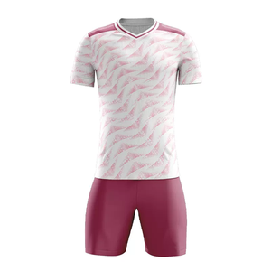 Maillot de football OEM de qualité supérieure, col rond, respirant, anti-humidité, manches courtes, polyester, impression par sublimation, personnalisable, grandes tailles - Product Image 4