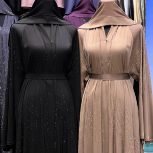 Abaya Musulmana Tradicional de Diseño Marroquí Negro, Hermosa, Hecha a Mano, Transpirable, Antiarrugas, con Cuello en V y Largo hasta el Tobillo, Dubai 2025 - Product Image 1