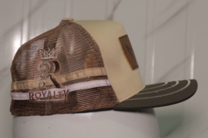 Gorra Trucker de Malla Beige con Parche de Cuero Marrón, Ajustable, Unisex, Casual, para Exteriores, Primavera/Verano, Diseño de 6 Paneles - Product Image 4