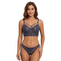 Ensemble de Lingerie Boudoir Gris Foncé en Dentelle Florale à Cils avec Armatures, Bretelles Croisées à l'Avant, Soutien-Gorge à Anneau Métallique et String – Vente en Gros