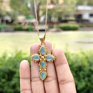 Collar de moda con cruz, delicado colgante en forma de pera de calcedonia aguamarina, chapado en oro, con cuentas, joyería cristiana de diseño. - Product Image 4