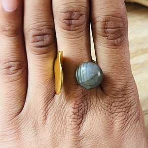 Modern Style High Demanding Labradorite Brass <b>Ring</b> 18k Gold Plated Open <b>Statement</b> <b>Ring</b> Vintage Style Wholesale <b>Ring</b> For Women - Product Image 6