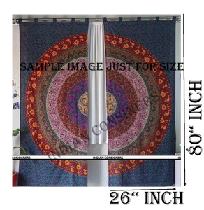 Rideau de porte et de fenêtre à imprimé animal 'Loup de la Lune', décoration murale ethnique en coton pour la maison, par Indian Consigners - Product Image 6