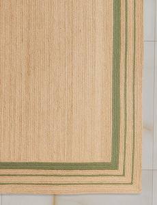Tapis en jute tressé à la main en fibres naturelles avec bordure verte, tapis rustique bohème - Product Image 5