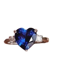 Anillo en forma de corazón de zafiro azul de Plata de Ley 925 CTS 2,50 para joyería de moda anillo de compromiso y otro anillo de diamantes - Product Image 1