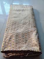 Tissu brocart Meenadar à motif abstrait