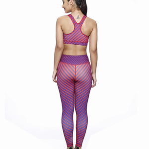 Custom Sublimation Print Solid Plus Size Reversible Yoga Set Eco-Friendly High Stretchable Sports Workout Bra Leggings Set - Product Image 5