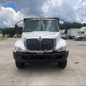 Tracteur routier poids lourd haute puissance 6x4 avec cabine couchette diesel pour opérations en flotte et transport de marchandises en vrac - Product Image 1