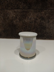 โรงงานขายส่ง ขวดแก้วใส่น้ำหอมคุณภาพสูง สีขาวเงา ขนาด 20 ออนซ์ ทนความร้อน พร้อมฝาปิด - Product Image 3