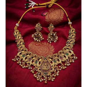 Juego de Collar Chapado en Oro Estilo Templo Jewelemarket Heritage con Piedra Pota Fina y Perlas de Imitación para Ocasiones Nupciales - 10575463PGR - Product Image 1