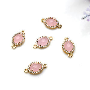 Conector de Colgante Ovalado de Calcedonia Rosa al por Mayor, 7x5mm, con Engaste de Oro y Circonitas Cúbicas, Doble Aro, para Fabricación de Pulseras y Collares - Product Image 3