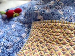 Reversible <b>Quilt</b> With Floral Print Cotton Filling All Season Traditional Style Bohemian Japanese Style Block Print <b>Quilts</b> - Product Image 4