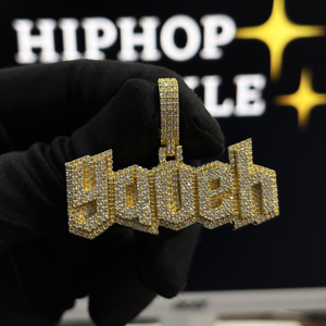 Collar Personalizado de Plata de Ley 925 con Nombre Gótico, Estilo HIPHOP SPARKLE, con Moissanita VVS, Chapado en Oro de 18K, Completamente Cubierto de Piedras, para Hombre - Product Image 1