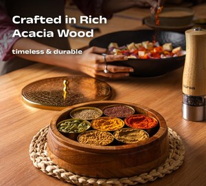 Masala Dani |   Boîte à épices en bois d'acacia écologique et durable pour la cuisine avec 7 récipients amovibles et cuillère |   Lavage à la main uniquement 120ml - Product Image 2