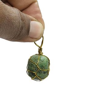 Colgante Geométrico de Pirita Pulida con Envoltura de Alambre, de Aleación, con Forma Irregular, Estilo Clásico Reiki, Unisex - Product Image 3
